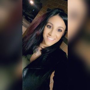 Meet your Posher, Neda